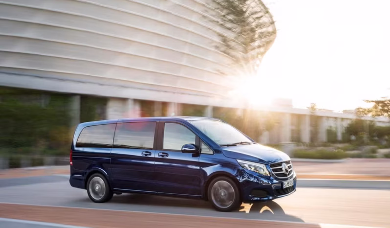 
								Mercedes Benz V250 full									