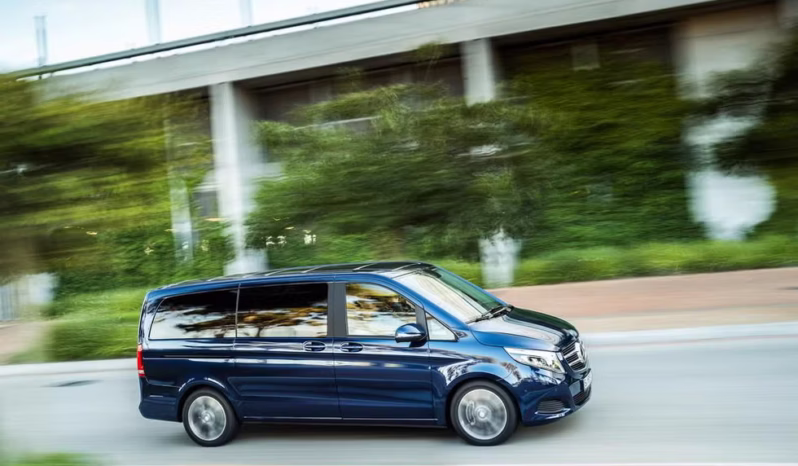 
								Mercedes Benz V250 full									
