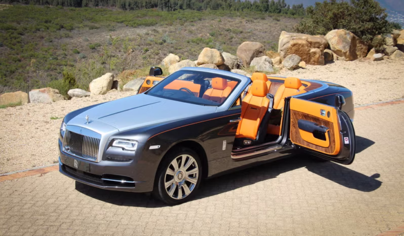 
								Rolls Royce Dawn full									