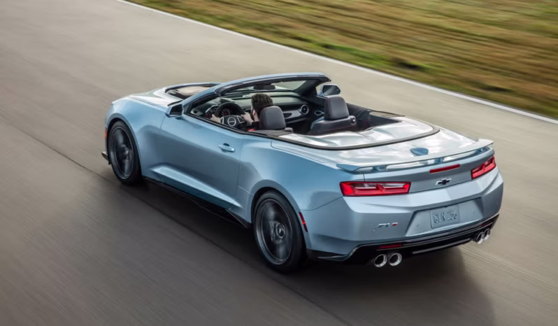 
								Chevrolet Camaro Convertible full									