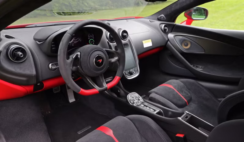 
								Mclaren 570S full									