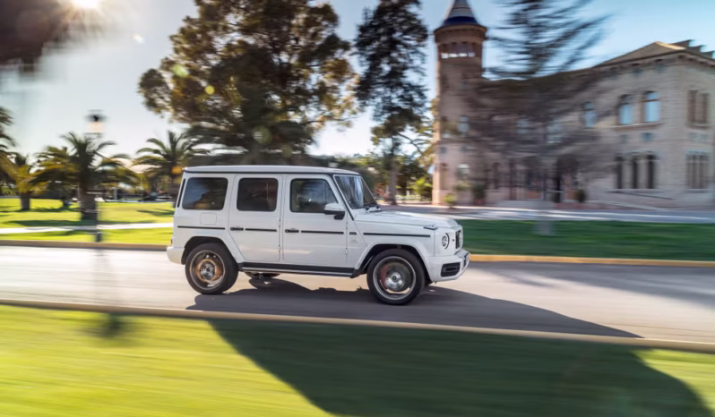 
								Mercedes Benz G63 AMG Double Night full									