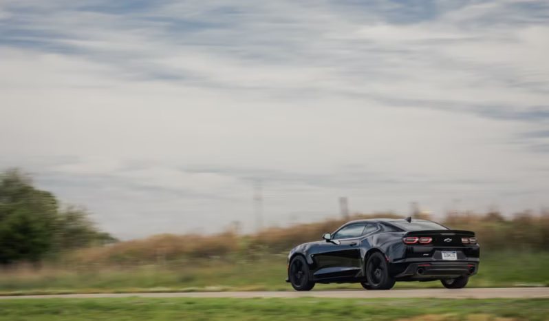 
								Chevrolet Camaro SS full									