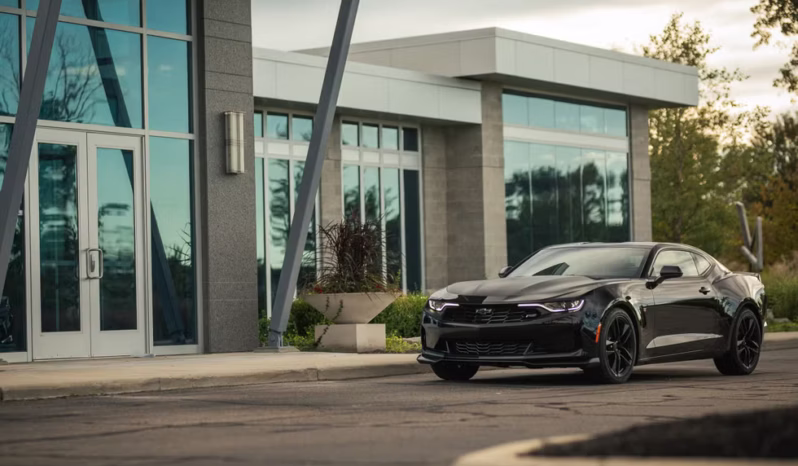 
								Chevrolet Camaro SS full									