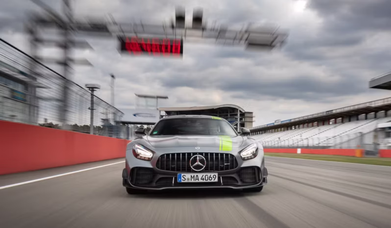 
								Mercedes Benz AMG GTR PRO full									