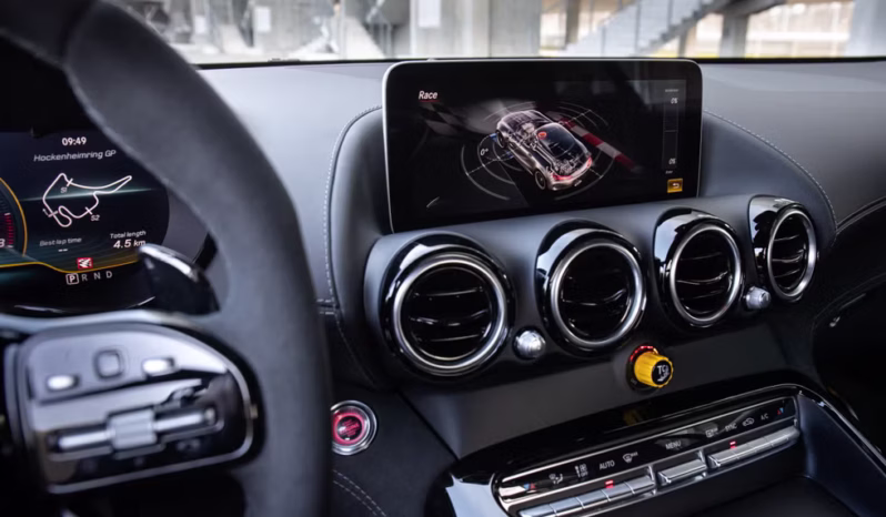 
								Mercedes Benz AMG GTR PRO full									
