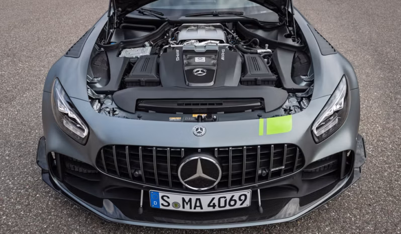 
								Mercedes Benz AMG GTR PRO full									