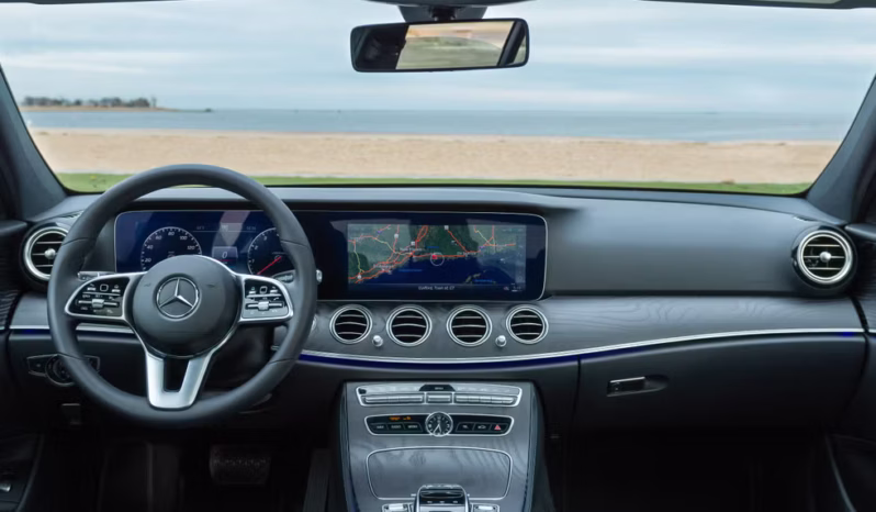 
								Mercedes Benz E350 full									