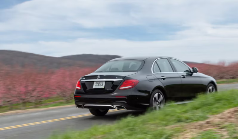 
								Mercedes Benz E350 full									