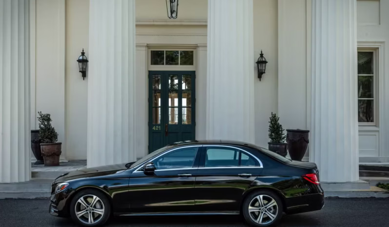 
								Mercedes Benz E350 full									
