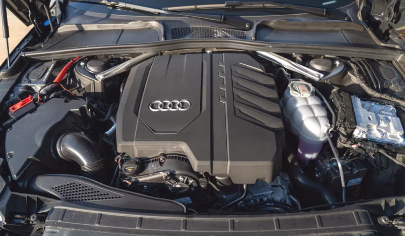 
								Audi A4 full									