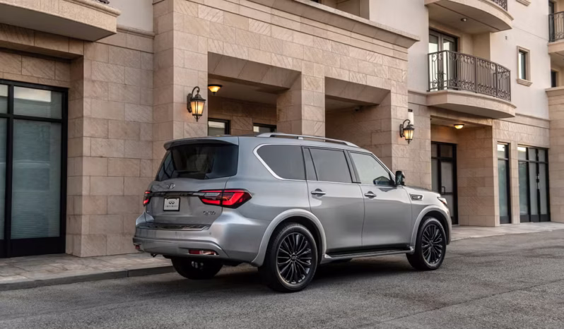 
								Infiniti QX80 full									