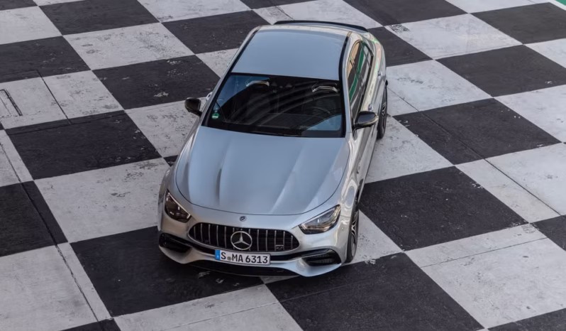 
								Mercedes Benz E63 AMG full									