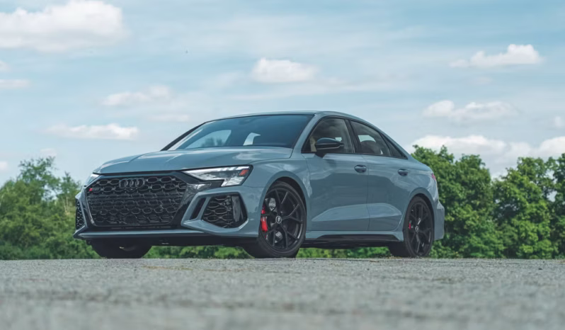 
								Audi RS3 full									