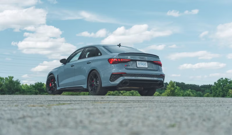 
								Audi RS3 full									