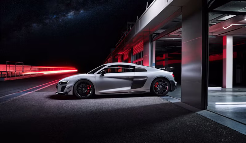 
								Audi R8 V10 full									