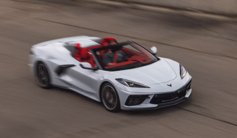 
								Chevrolet Corvette C8 Stingray full									