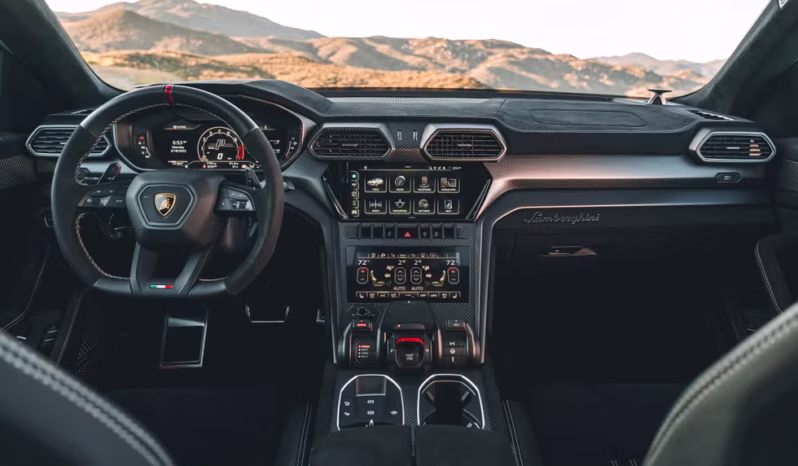 
								Lamborghini Urus full									