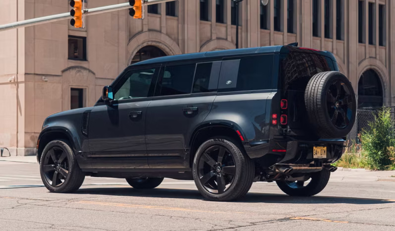 
								Land Rover Defender V8 full									