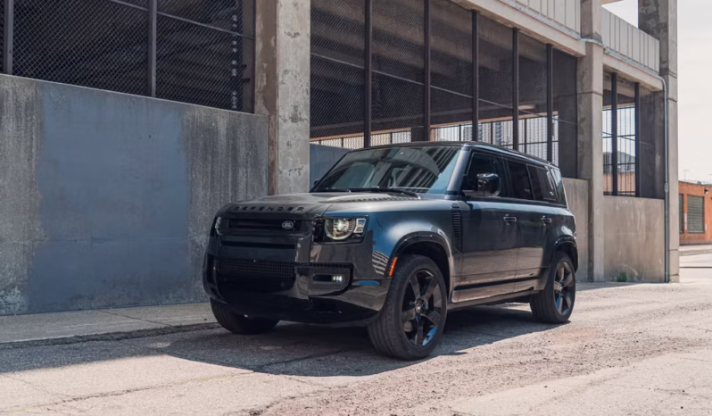 
								Land Rover Defender V8 full									