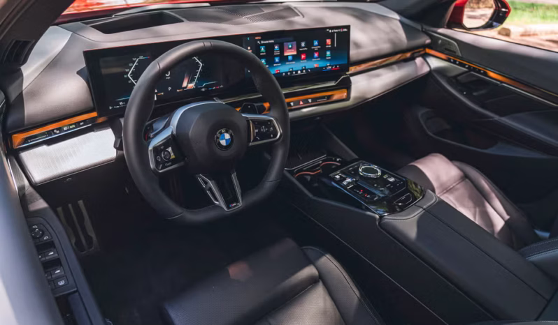 
								BMW 520i full									