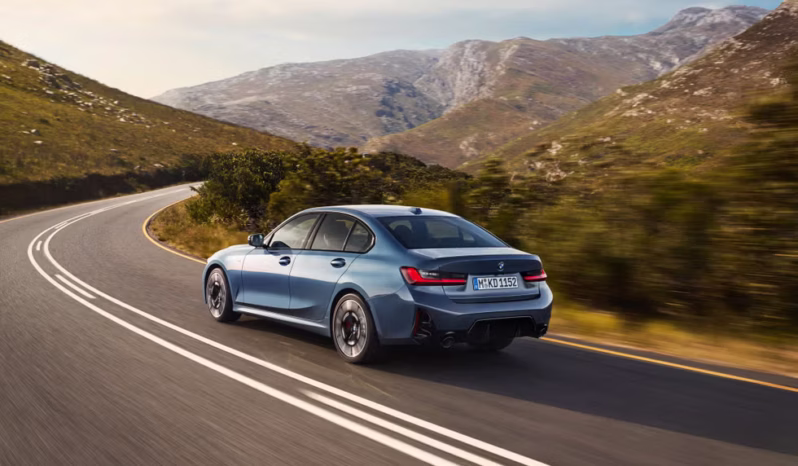 
								BMW 330i full									