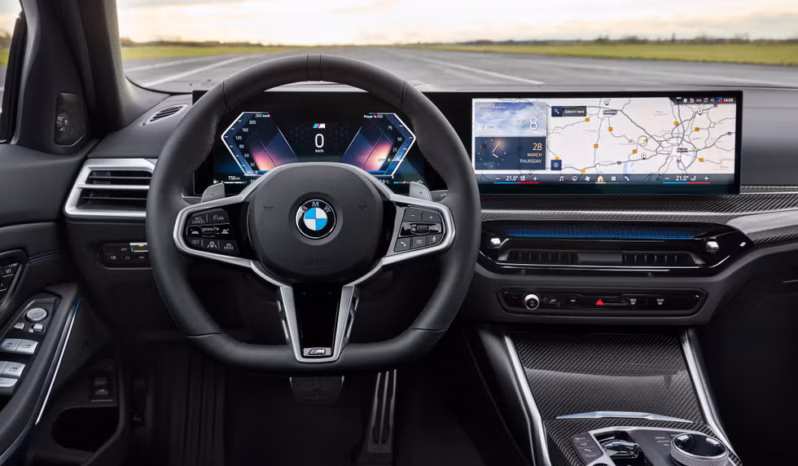
								BMW 330i full									