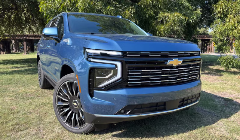 
								Chevrolet Tahoe full									