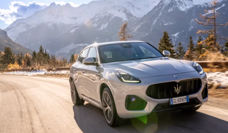 
								Maserati Grecale full									