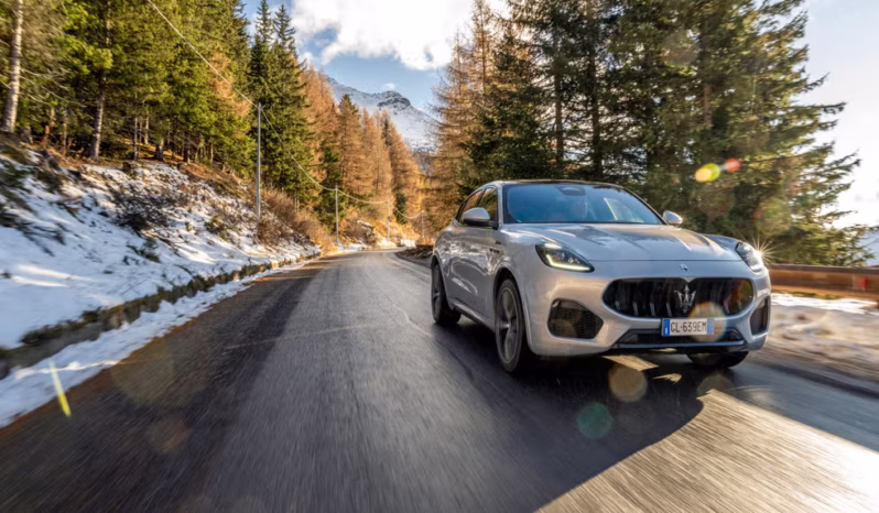 
								Maserati Grecale full									
