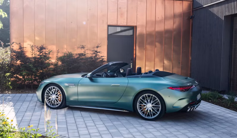 
								Mercedes Benz SL63 AMG full									