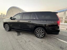
										Cadillac Escalade ESV 2022 full									