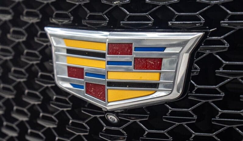 
								Cadillac Escalade ESV 2022 full									