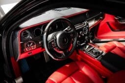 
										Rolls Royce Cullinan Black Badge full									