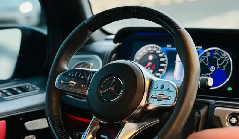 
								Mercedes Benz G63 AMG 2022 full									