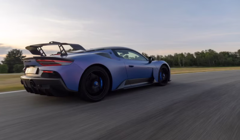 
								Maserati MC20 full									
