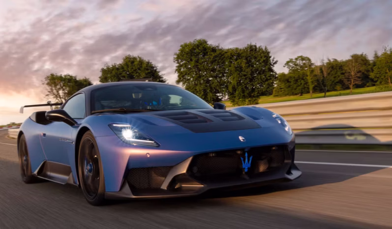 
								Maserati MC20 full									