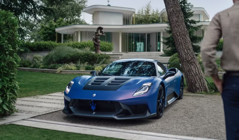 
								Maserati MC20 full									