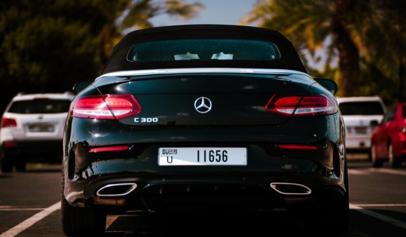 
								Mercedes C300 Convertible 2022 full									