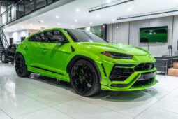 Lamborghini URUS 2022