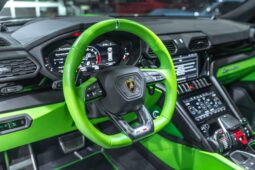 Lamborghini URUS 2022